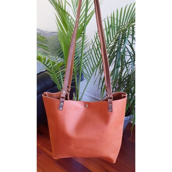 In Blue Brown Rustic Leather Tote Bag - Picture 1 of 11